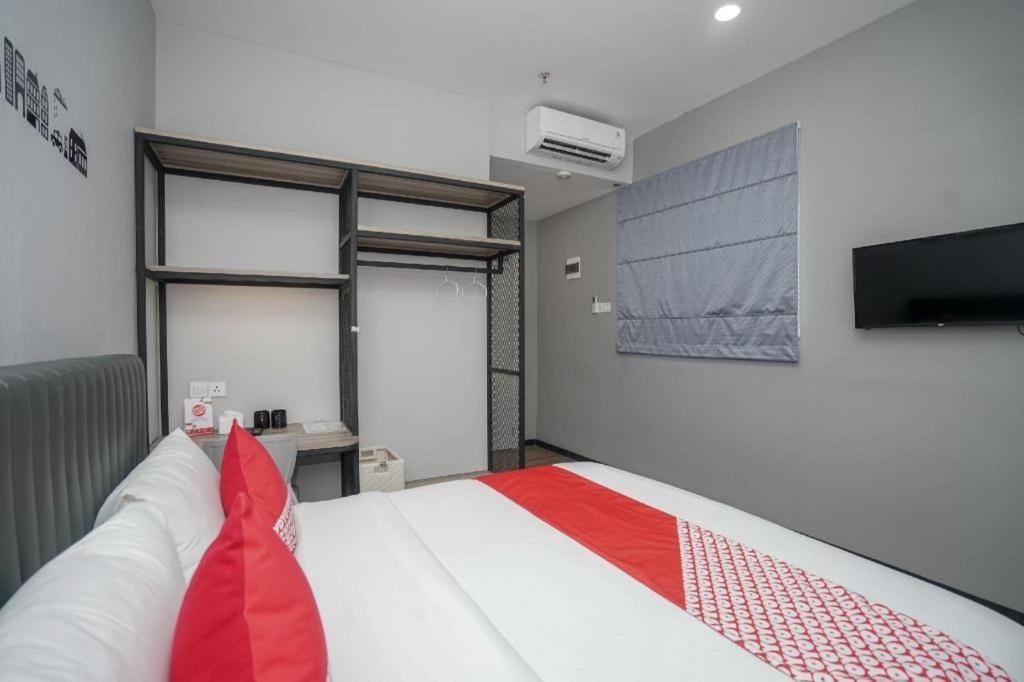 Oyo 568 ラジャワリ ホームステイ パレンバン エクステリア 写真
